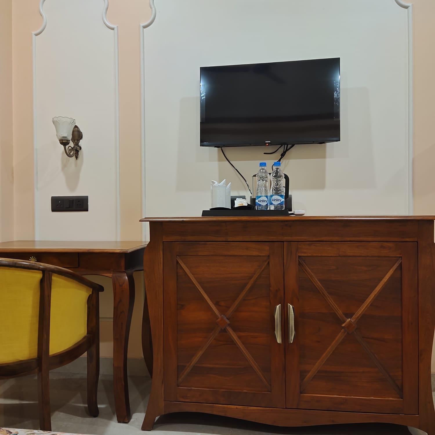 ホテル The Taj Vista Agra- Walking Distance To Taj Mahal アーグラ エクステリア 写真